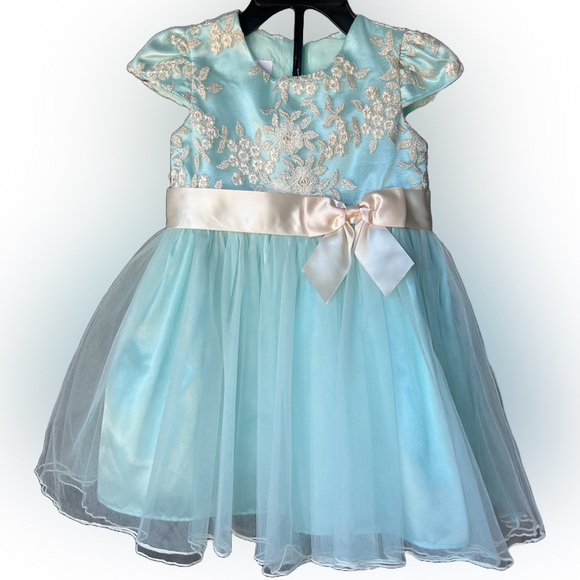 Bonnie Baby girls lace bodice, full mesh skirt formal, party dress size 24 month - Picture 3 of 6